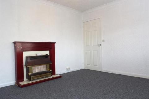 2 bedroom flat to rent, Dalton Road, Sandfields