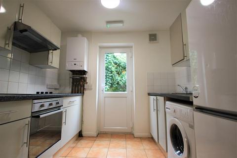 5 bedroom semi-detached house to rent, St Martins Place, Brighton