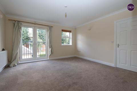 2 bedroom apartment to rent, Grandfield Avenue, Watford WD17