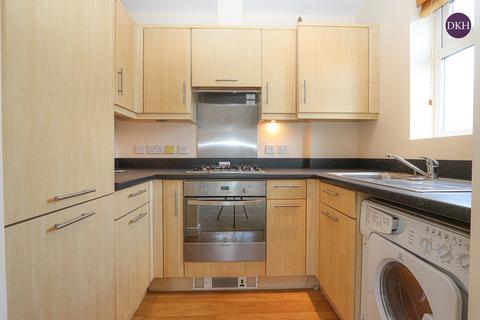 2 bedroom apartment to rent, Grandfield Avenue, Watford WD17