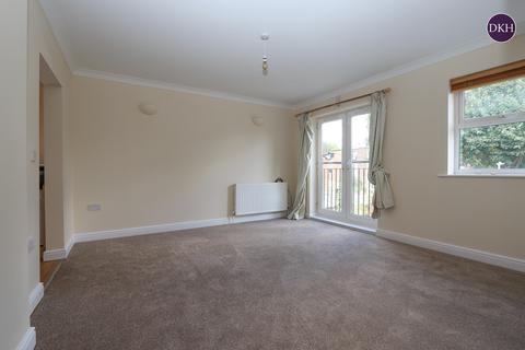 2 bedroom apartment to rent, Grandfield Avenue, Watford WD17