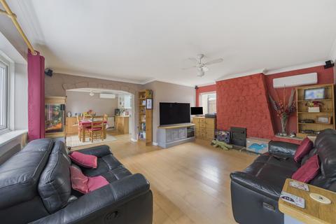 3 bedroom detached house for sale, Napier Road, Surrey TW15