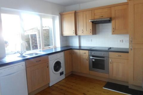 4 bedroom terraced house to rent, Prince Regents Close, Brighton BN2