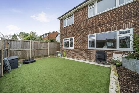 81b Woodthorpe Road, Ashford, TW15 3JT