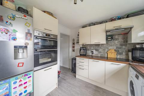 81b Woodthorpe Road, Ashford, TW15 3JT