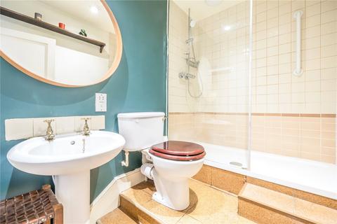 1 bedroom apartment for sale, London W8