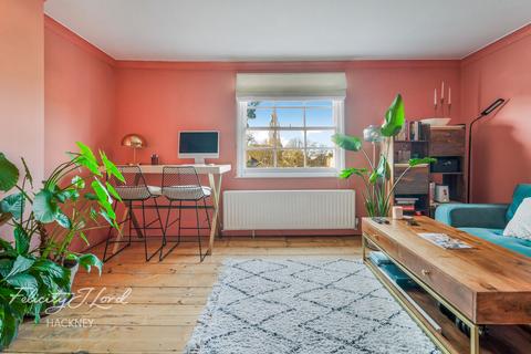 2 bedroom flat for sale, Urswick Road, Hackney, E9