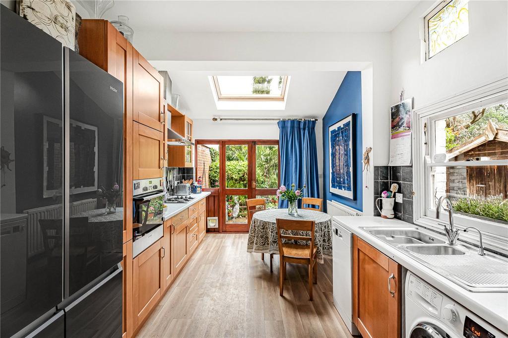 House in Oxford, Little Minster, East Oxford - View 4