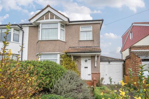 3 bedroom end of terrace house for sale, Swanbridge Road, Bexleyheath