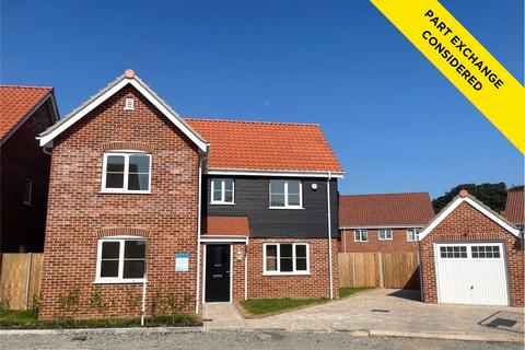 4 bedroom detached house for sale, Plot 43, The Yoxford, Hall Road, Blundeston, Lowestoft, NR32