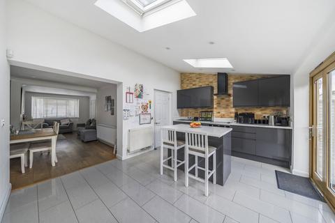 3 bedroom semi-detached house for sale, Nursery Gardens, Surrey TW18