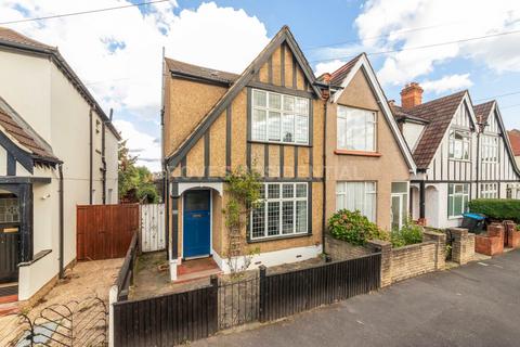 4 bedroom semi-detached house for sale, Mount Road, New Malden