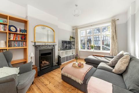 4 bedroom semi-detached house for sale, Mount Road, New Malden