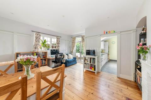 4 bedroom semi-detached house for sale, Mount Road, New Malden