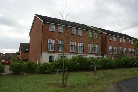 3 bedroom semi-detached house to rent, Trentbridge Close, Trentham Lakes, Stoke-on-Trent, ST4