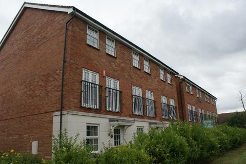 3 bedroom semi-detached house to rent, Trentbridge Close, Trentham Lakes, Stoke-on-Trent, ST4