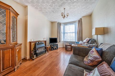 3 bedroom end of terrace house for sale, Ampthill Road, Bedford