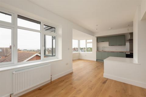 2 bedroom apartment for sale, Gloucester Road, Tankerton, Whitstable