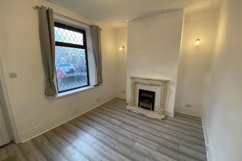 3 bedroom terraced house to rent, Keswick Street, Bradford