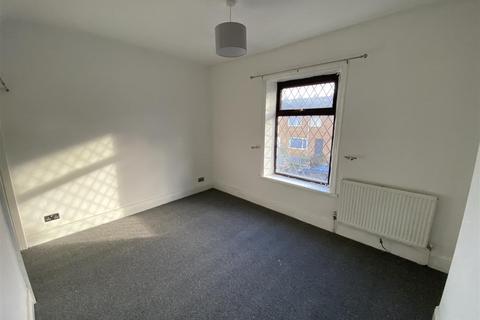 3 bedroom terraced house to rent, Keswick Street, Bradford