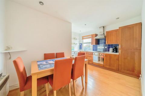 undefined, Victoria Road, Surbiton