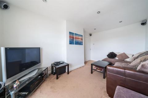 undefined, Victoria Road, Surbiton