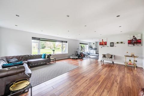 7 bedroom detached house for sale, Hurst,  Reading,  RG10