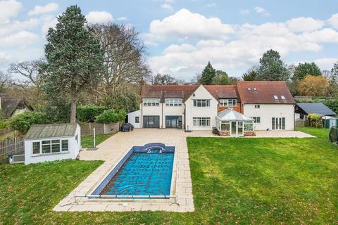 7 bedroom detached house for sale, Hurst,  Reading,  RG10