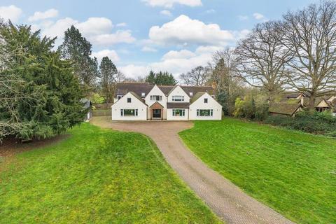 7 bedroom detached house for sale, Hurst,  Reading,  RG10