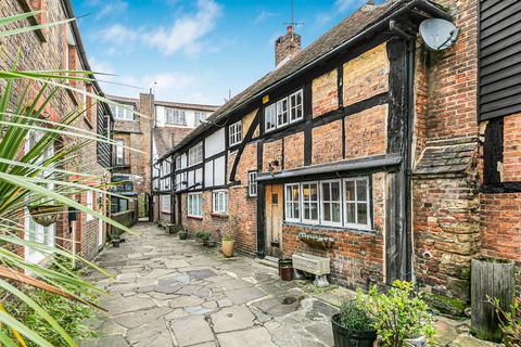 2 bedroom terraced house for sale, Market Square, Horsham RH12