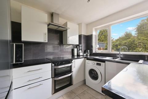 2 bedroom maisonette for sale, Cyclamen Way, West Ewell