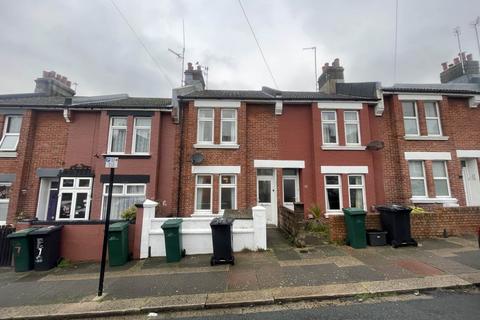 2 bedroom house to rent, Redvers Road, Brighton, East Sussex