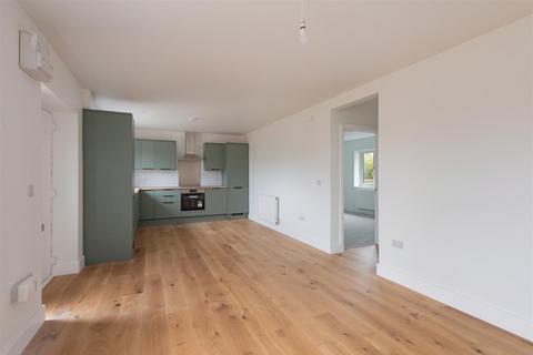 1 bedroom apartment for sale, Gloucester Road, Tankerton, Whitstable