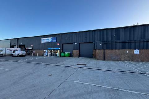 Trade counter to rent, Unit 4, Kettlestring Trade Park, Clifton Moor Industrial Estate, York, YO30 4XB