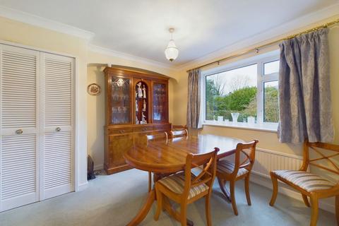 3 bedroom detached house for sale, Paget Close, Horsham RH13