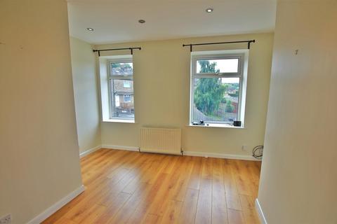 1 bedroom flat to rent, Queen Street, GREETLAND