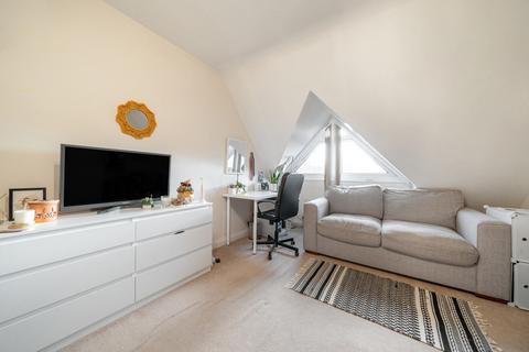 2 bedroom apartment for sale, The Lamports, Papermill Lane, Alton, Hampshire, GU34