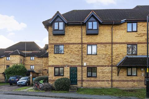 1 bedroom flat for sale, Linwood Close, Camberwell SE5