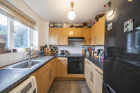 1 bedroom flat for sale, Linwood Close, Camberwell SE5