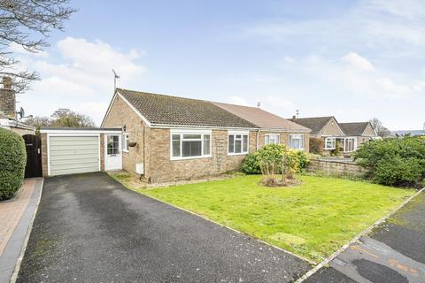 3 bedroom bungalow for sale, Packsaddle Way, Frome, BA11