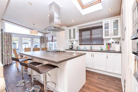 3 bedroom park home for sale, Beech, Bashley Park, Sway Road, New Milton, BH25