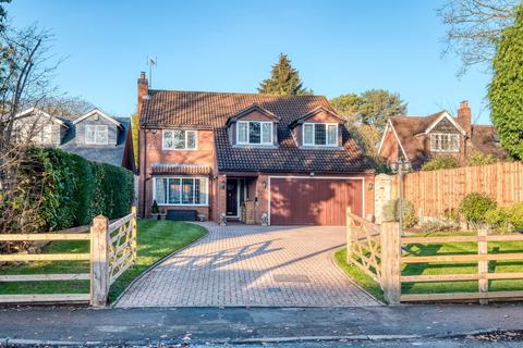 4 bedroom detached house for sale, Lowbrook Lane, Tidbury Green, Solihull, B90 1QR