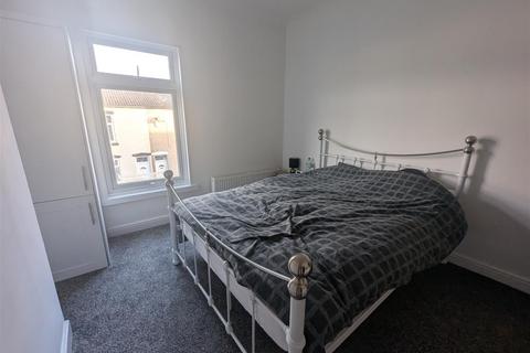 2 bedroom terraced house for sale, Lansdowne Street, Darlington