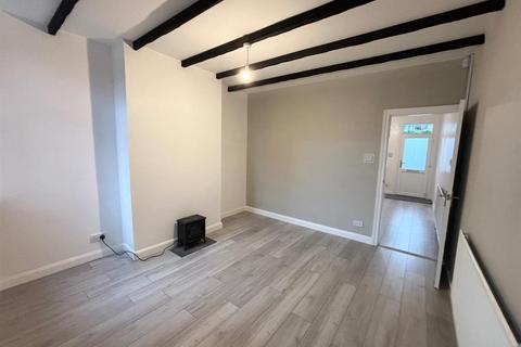 3 bedroom house to rent, Alcester Road, Hollywood, Birmingham