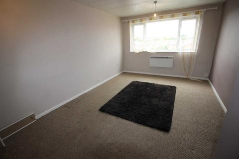 1 bedroom flat to rent, Handcross Road, Luton LU2