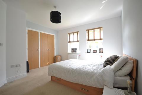 2 bedroom apartment to rent, Eastman Way, Surrey KT19