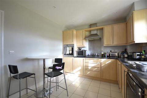 2 bedroom apartment to rent, Eastman Way, Surrey KT19