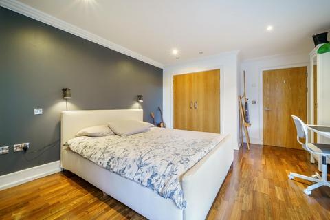 undefined, Moorings House, Brentford, TW8