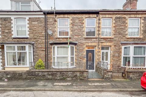 3 bedroom terraced house for sale, Penywain Street, Wainfelin, NP4