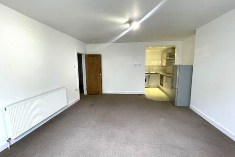 2 bedroom flat to rent, Tisbury Road, Hove, East Sussex